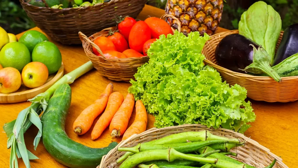Verduras, frutas e legumes veganos